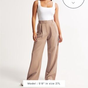 A&F Sloan Tailored Pant, NWT, Size: 26L, Army Green